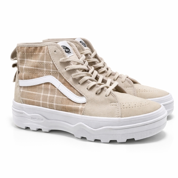 Vans Shoes - VANS SENTRY SK8-HI WOMENS SHOE SIZE 10